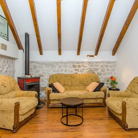 House Lucija Trilj